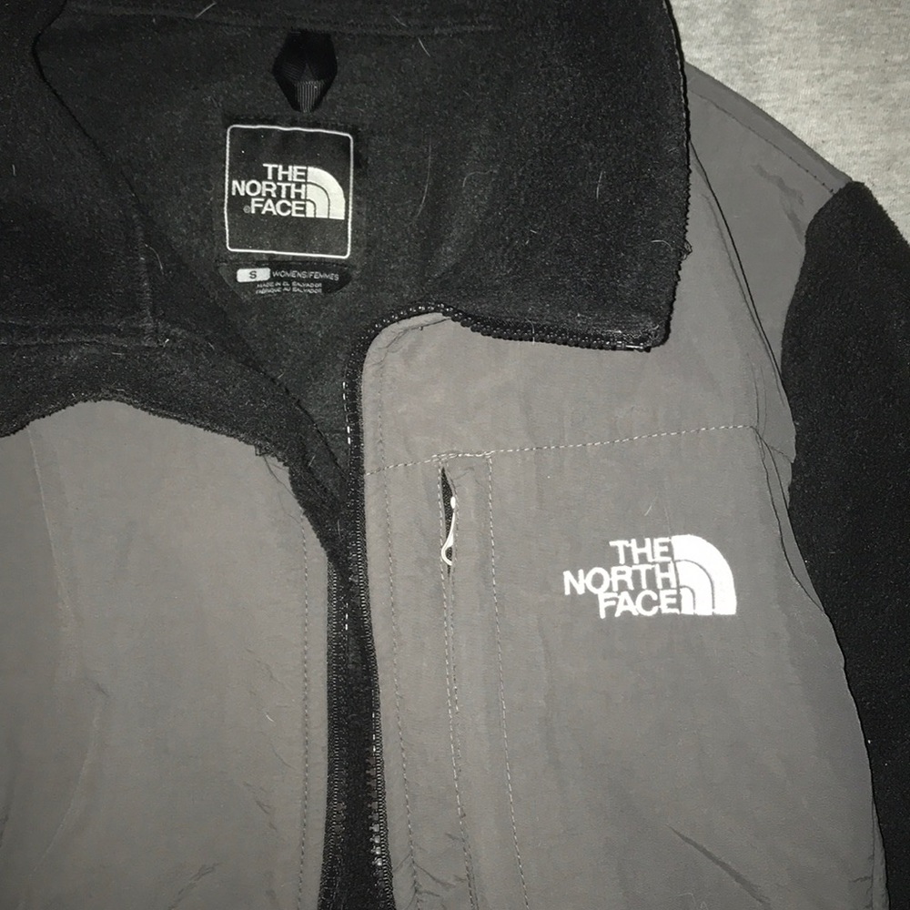 North face jacket - Picture 2 of 2